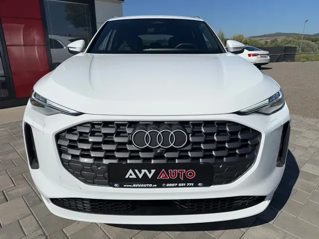 Audi Q5 2025 photo 2