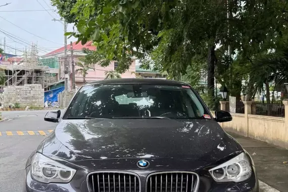 BMW 528I