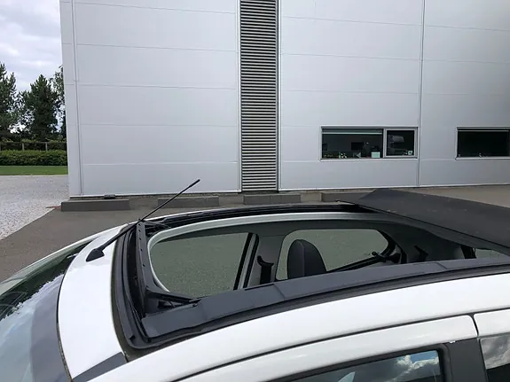 Toyota Aygo 2017 photo 2