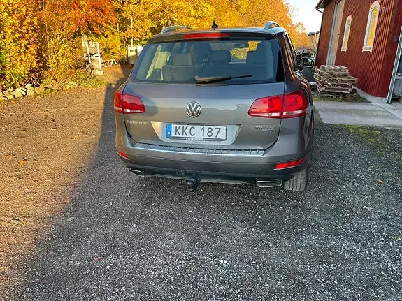 Volkswagen Touareg 2014 photo 2