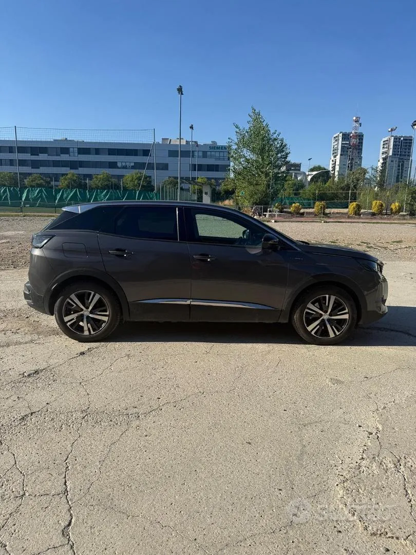 Peugeot 3008 2023 photo 3