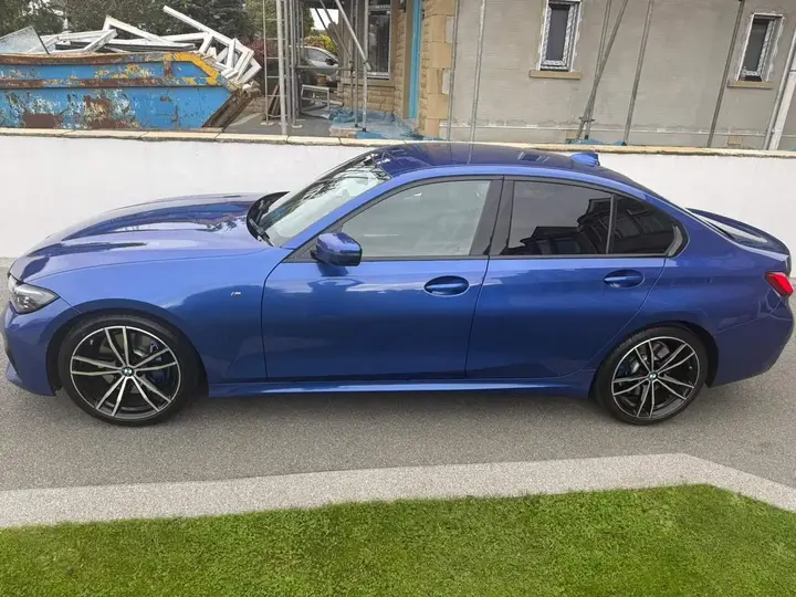 BMW 3 Series 2021 photo 5