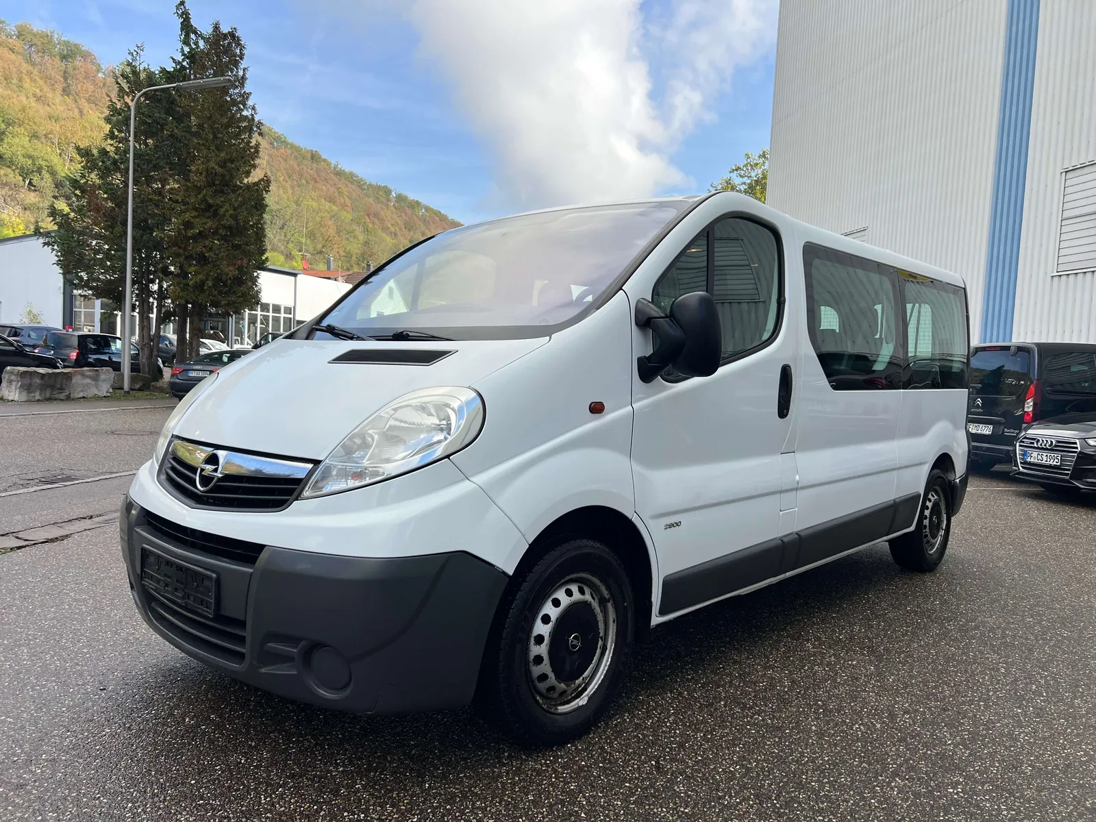 Opel Vivaro 2013 photo 3