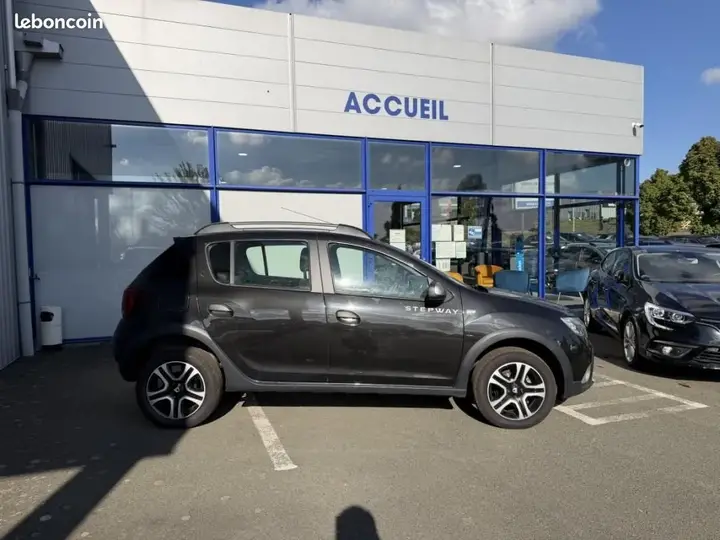 Dacia Sandero 2018 photo 3
