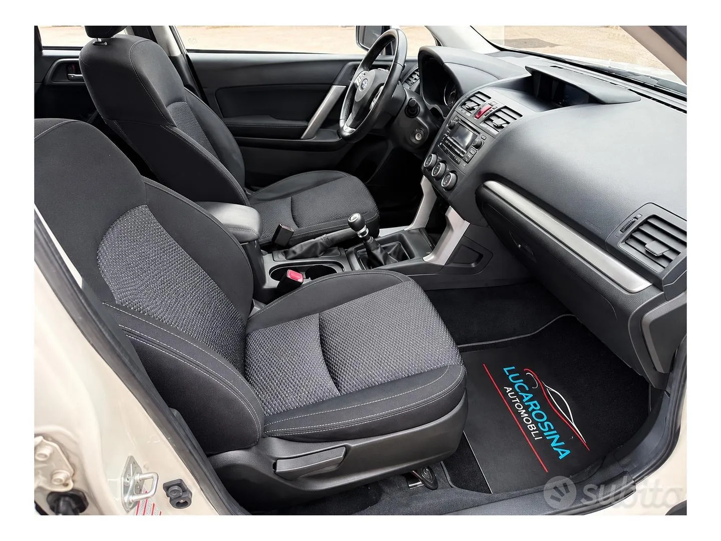 Subaru Forester photo 3