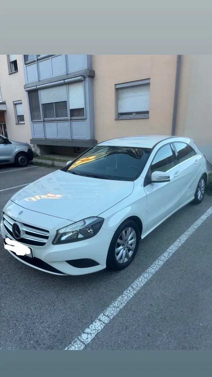 Mercedes-Benz A-Class 2015 photo 2