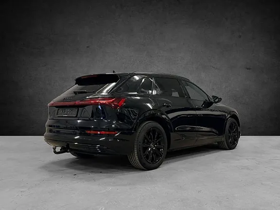 Audi E-Tron 2022 photo 2