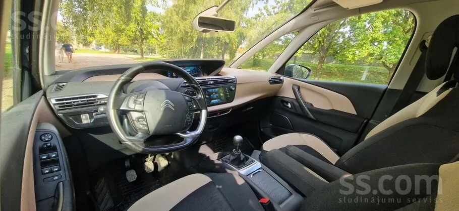 Citroen C4 Picasso 2015 photo 5