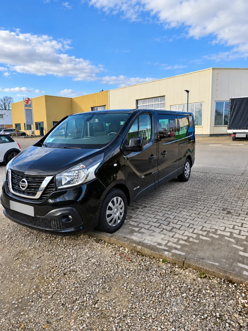 Nissan Nv300 2019 photo 3