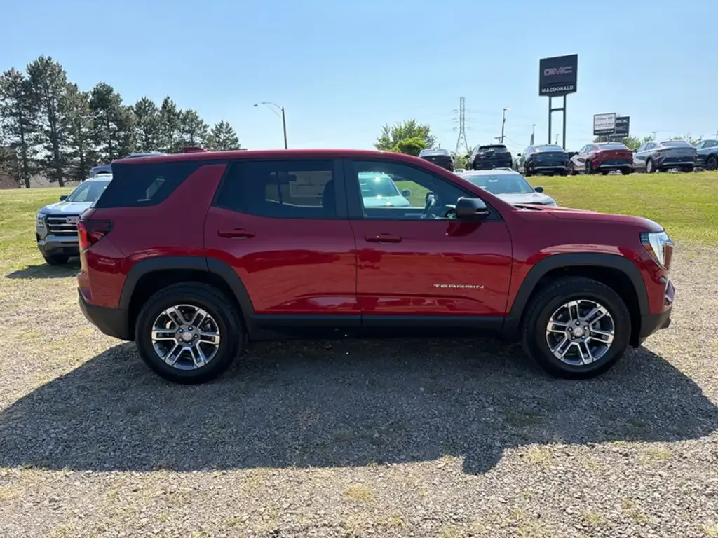 GMC Terrain 2027 photo 4