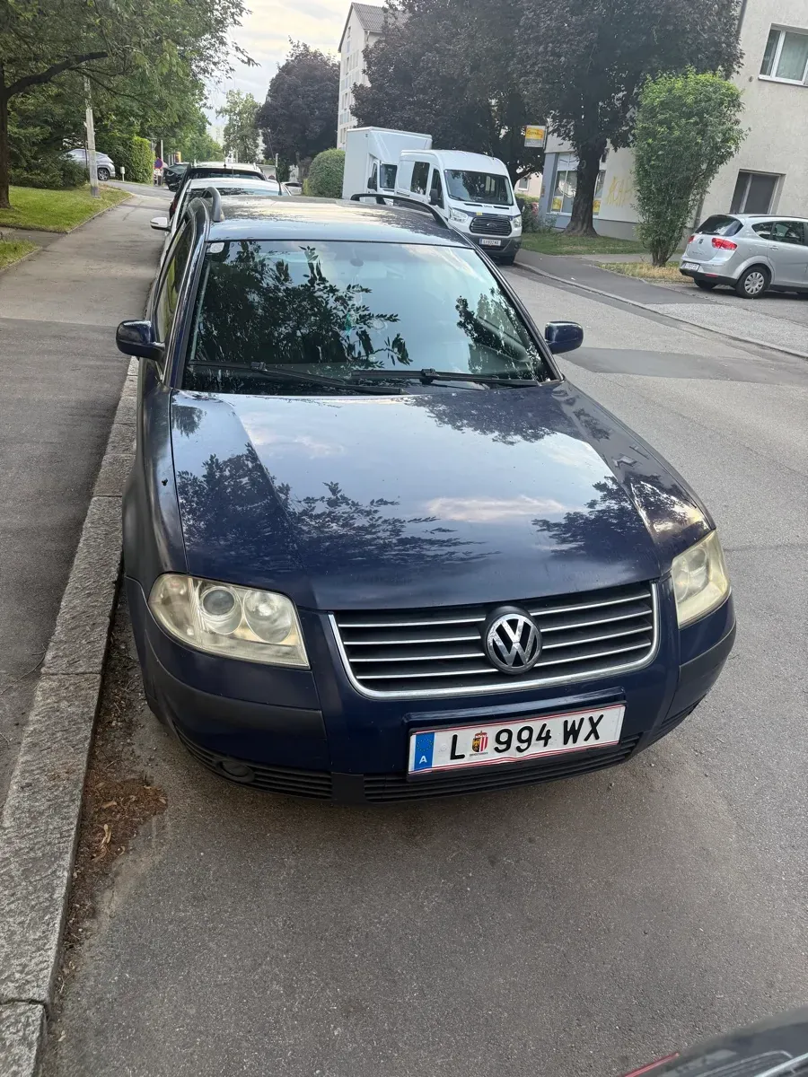 Volkswagen Passat 2003 photo 2