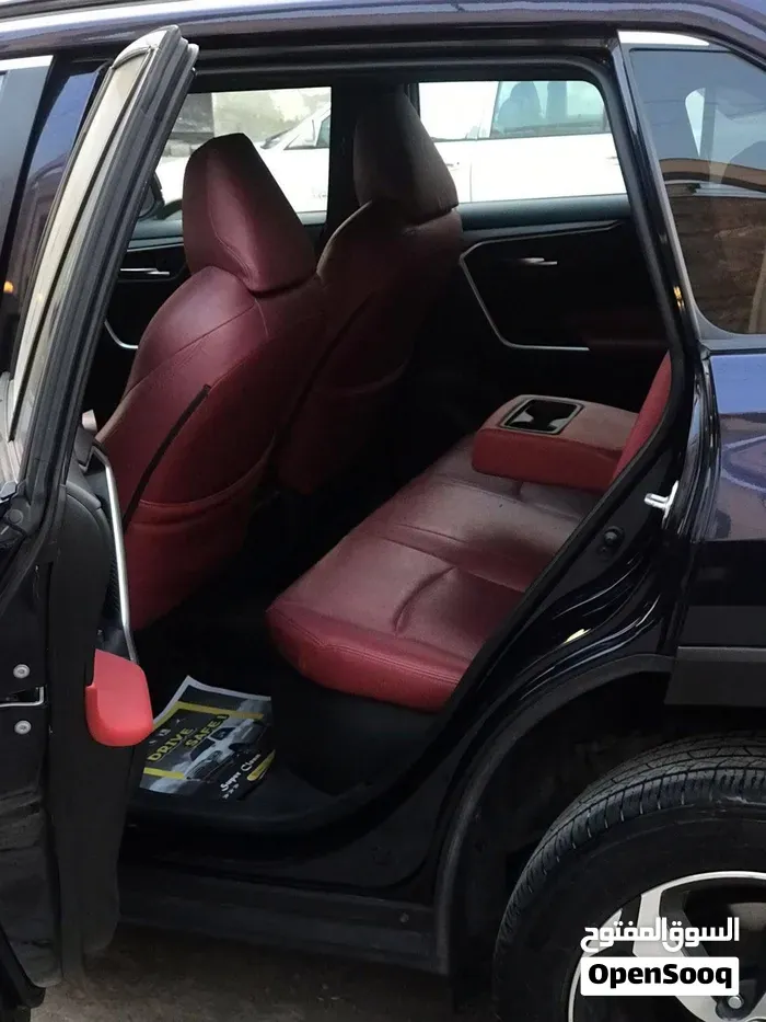 Toyota Rav4 2022 photo 3