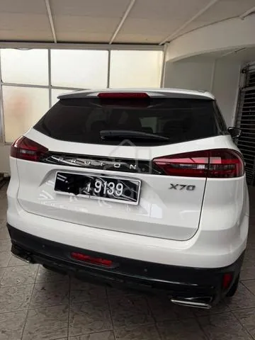 Proton X70