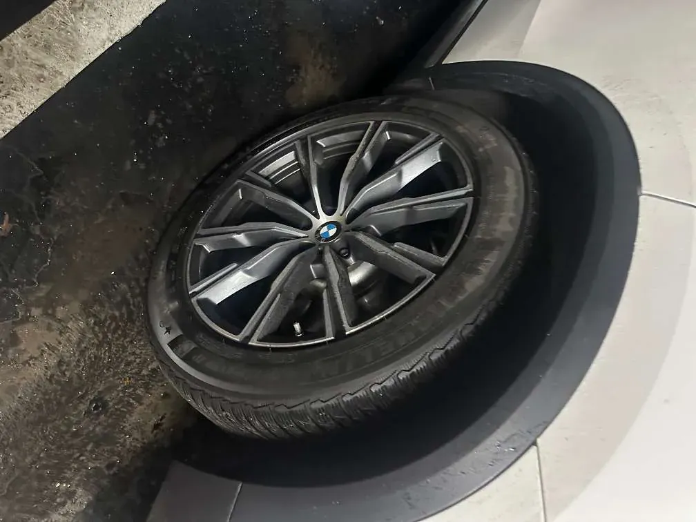 BMW X5 2022 photo 2
