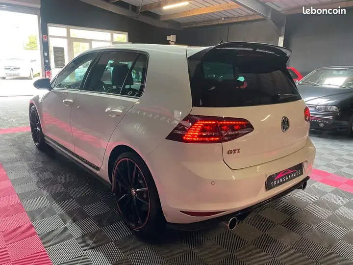 Volkswagen Golf 2016 photo 5