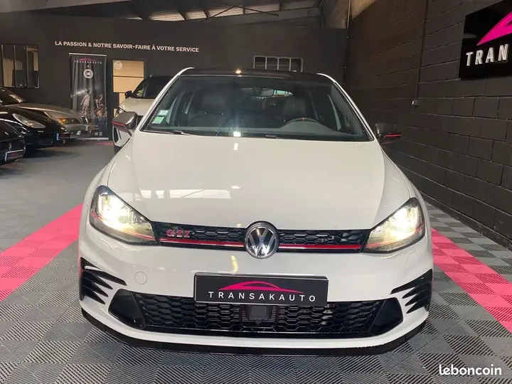 Volkswagen Golf 2016 photo 2