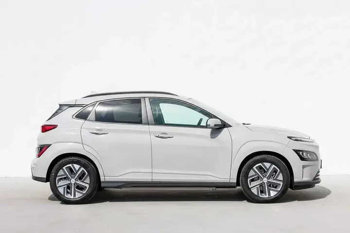 Hyundai Kona 2023 photo 5