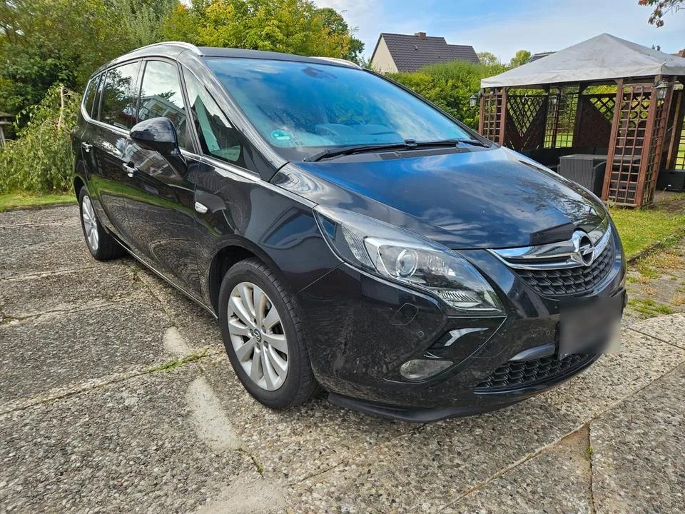 Opel Zafira Tourer