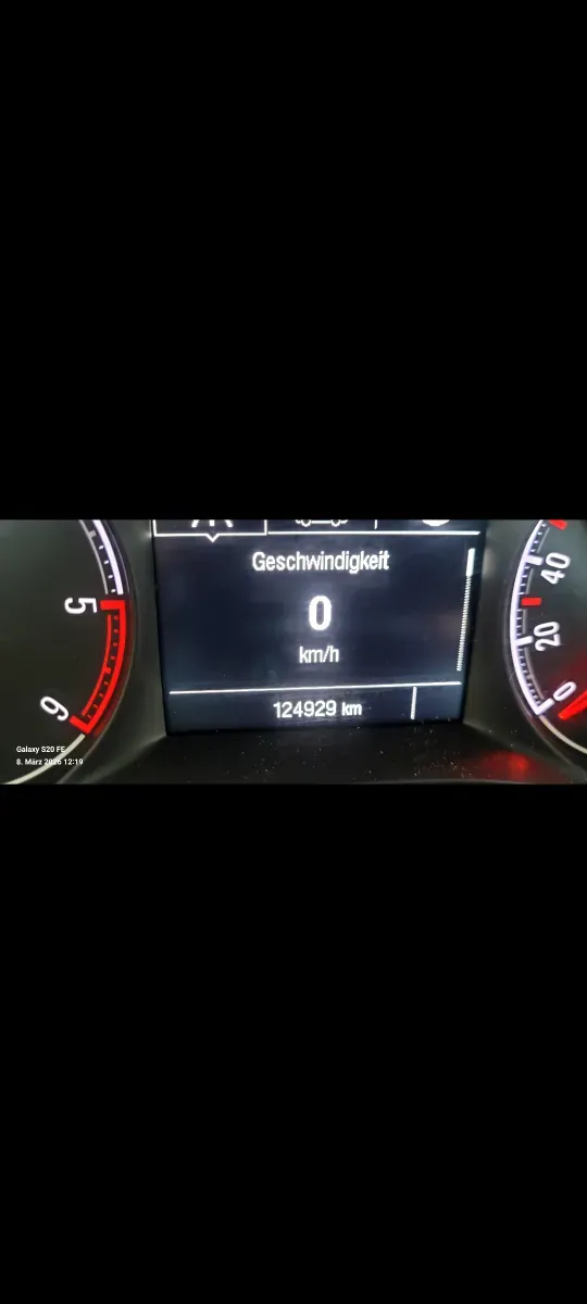 Opel Zafira 2018 photo 3