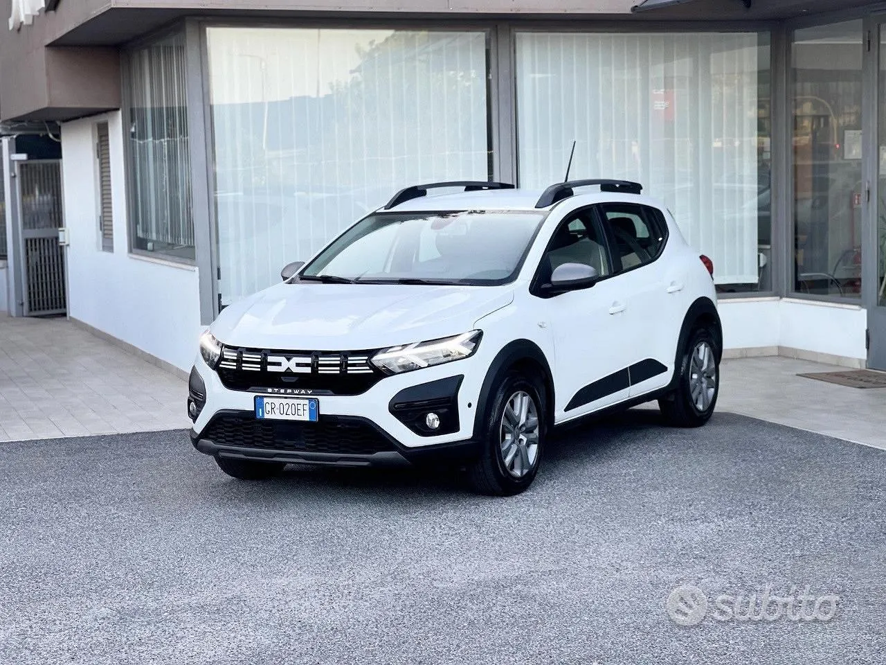 Dacia Sandero Stepway 2023 photo 3