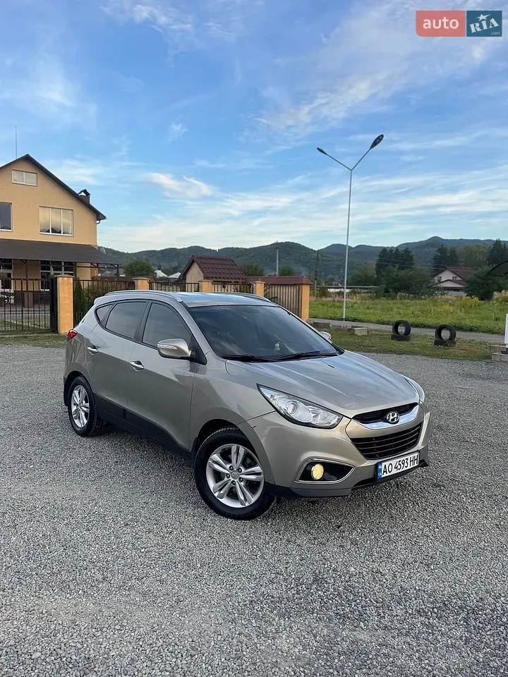 Hyundai Ix35 2011 photo 3