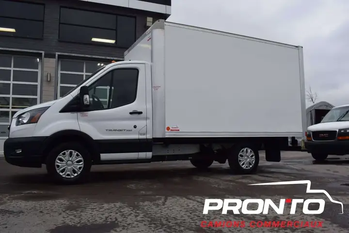 Ford Transit 2023 photo 4