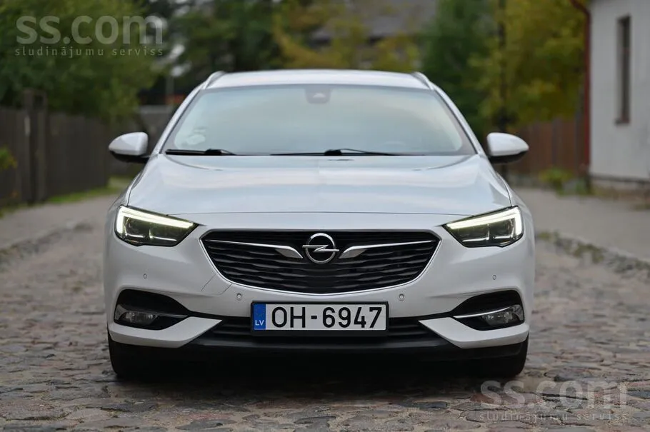 Opel Sports Tourer