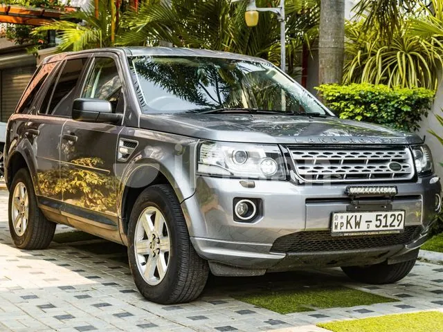 Land Rover Freelander 2 2013 photo 2