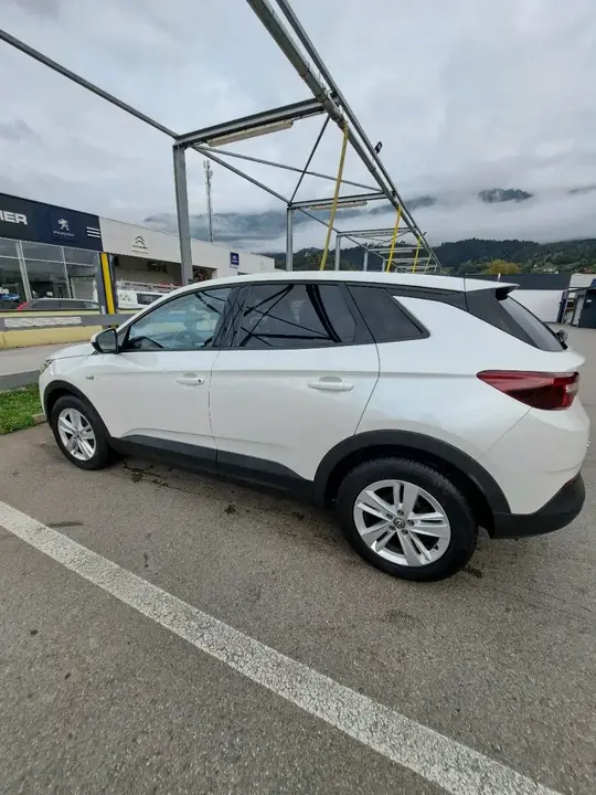 Opel Grandland X 2017 photo 3