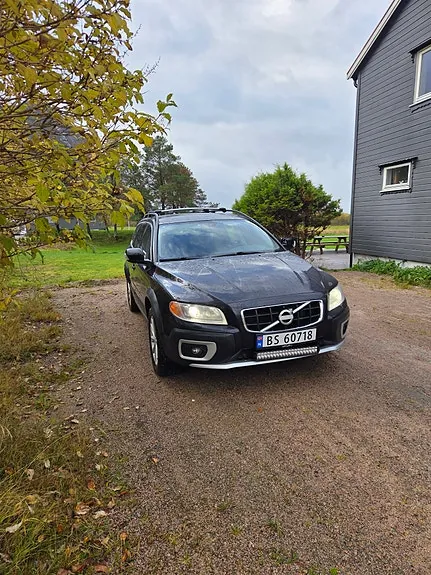 Volvo Xc70 2011 photo 2