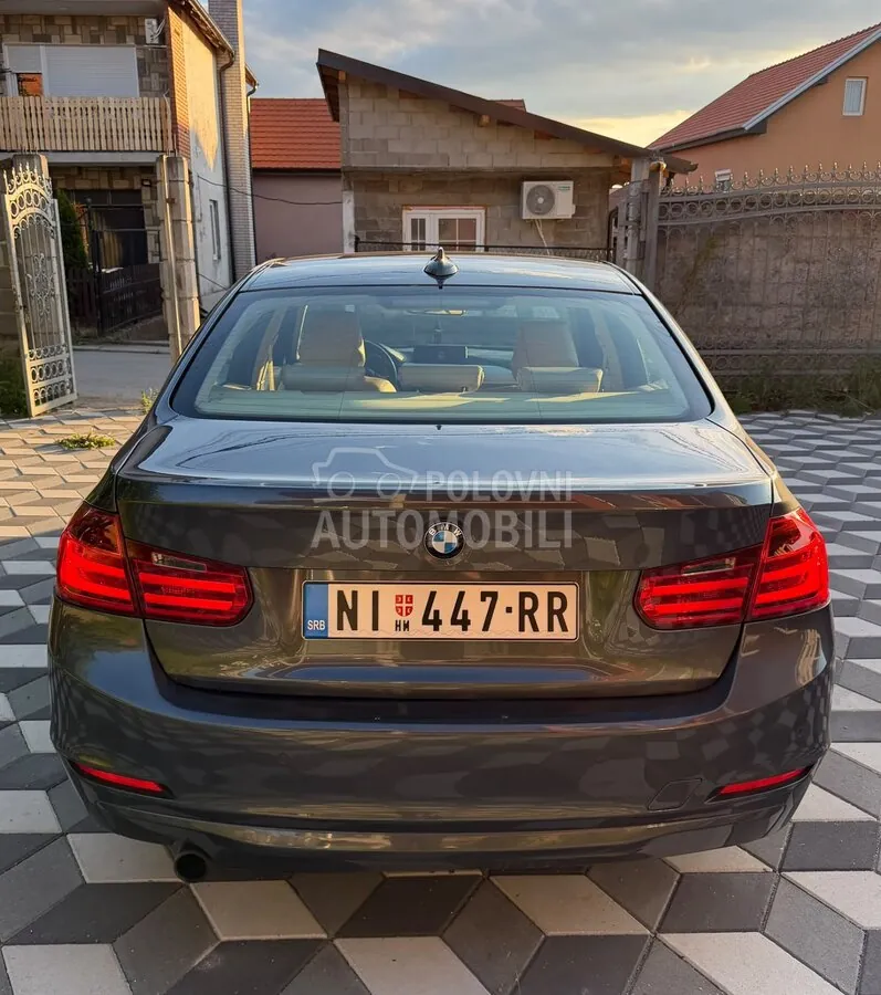 BMW 320 2012 photo 5