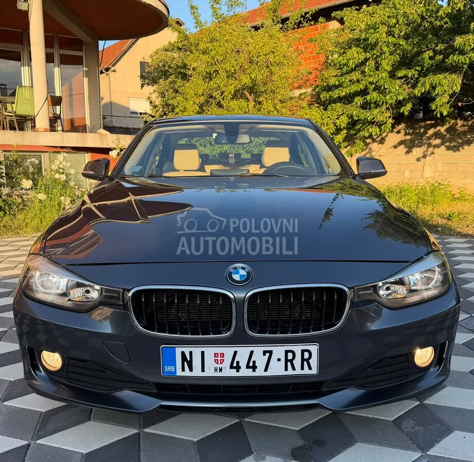 BMW 320 2012 photo 2