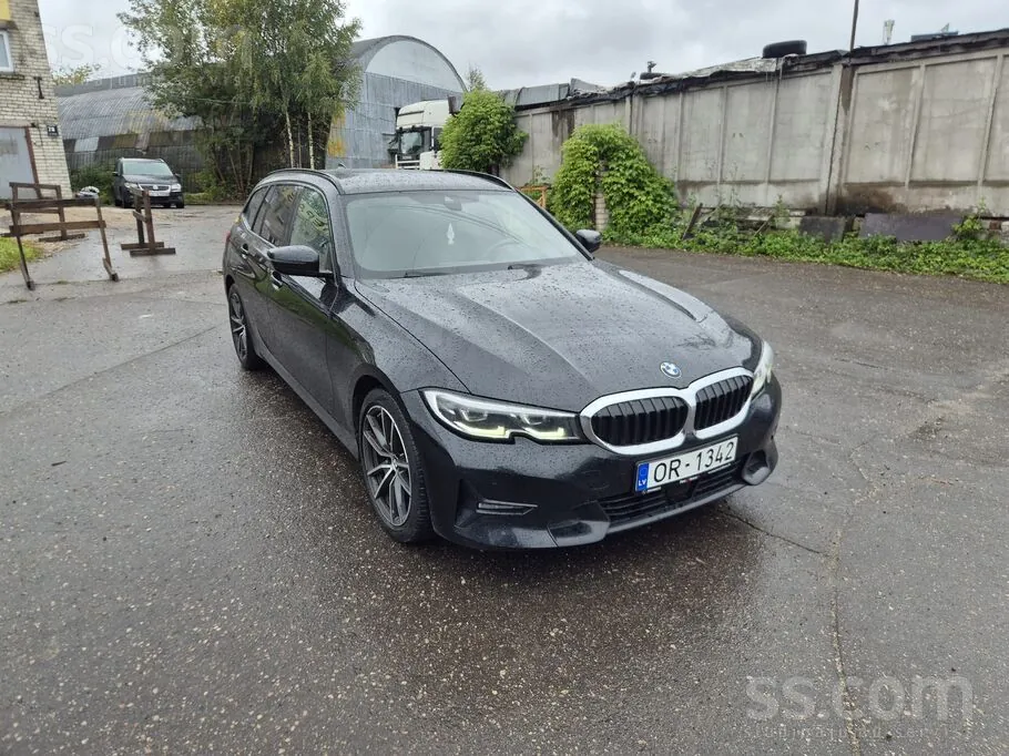 BMW 320D 2021 photo 2