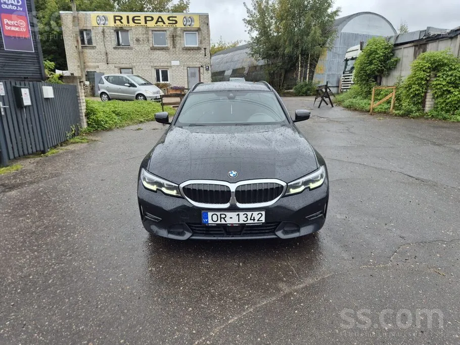 BMW 320D 2021 photo 3