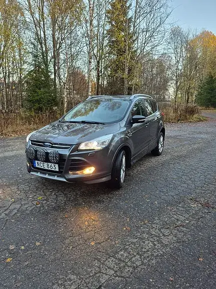 Ford Kuga 2016 photo 4