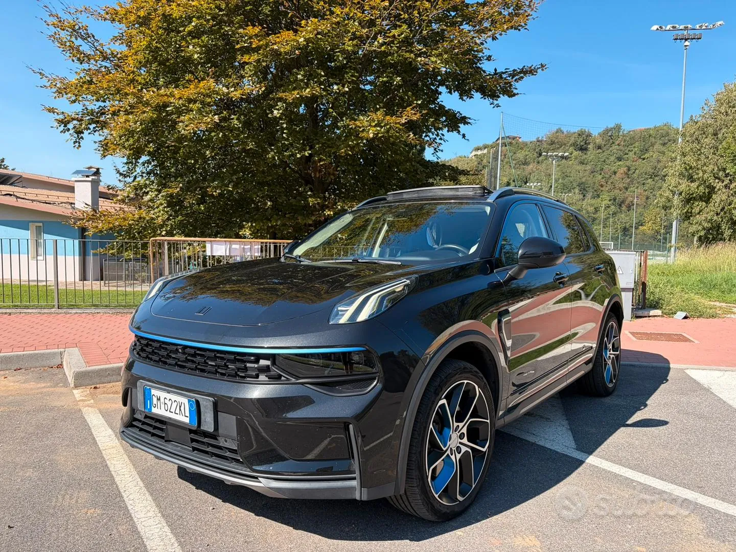 Lynk & Co 01
