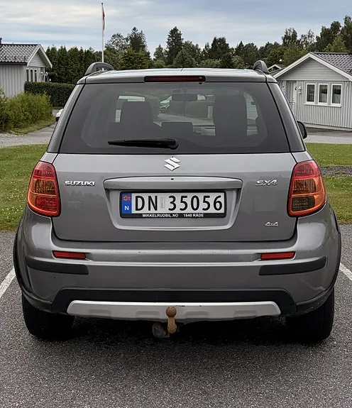 Suzuki Sx4 2010 photo 3