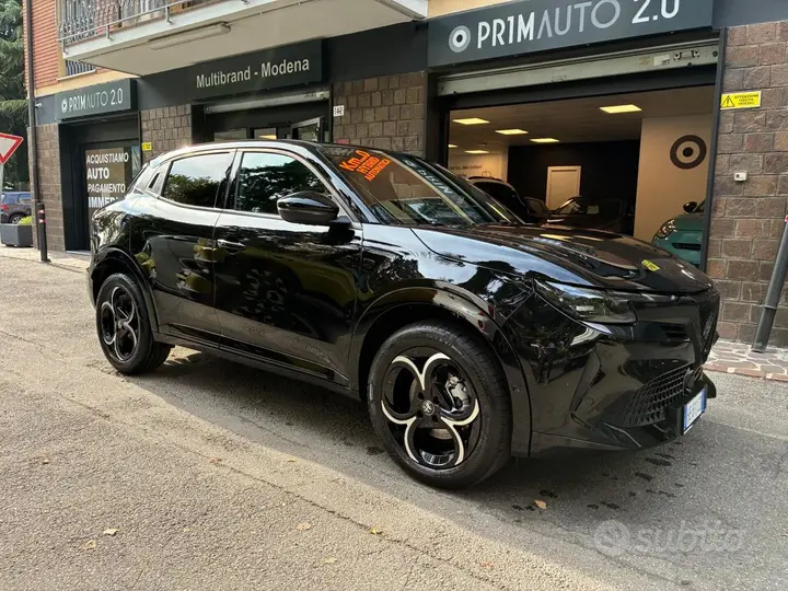 Alfa Romeo Junior 2026 photo 3