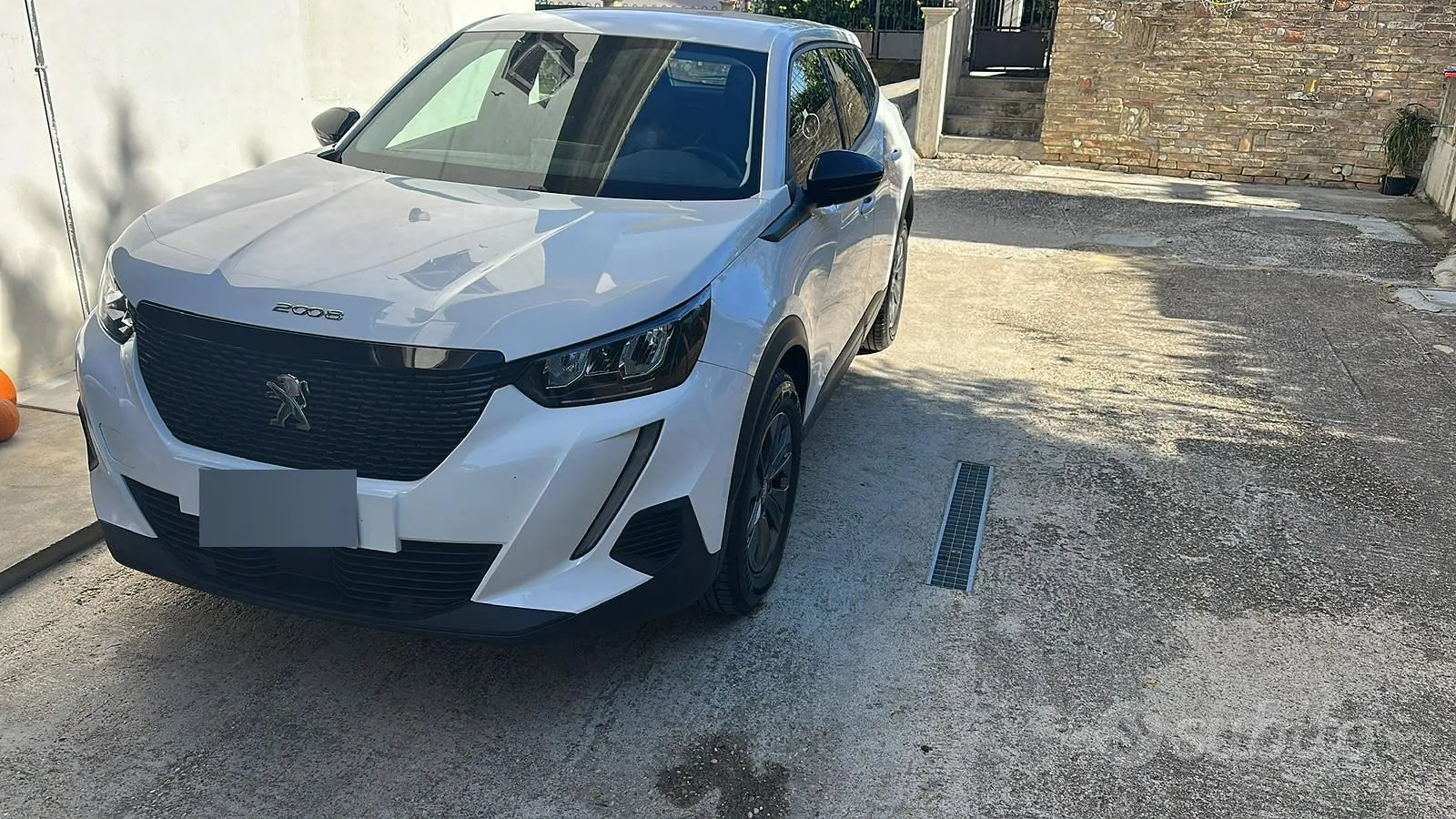 Peugeot 2008 2022 photo 3