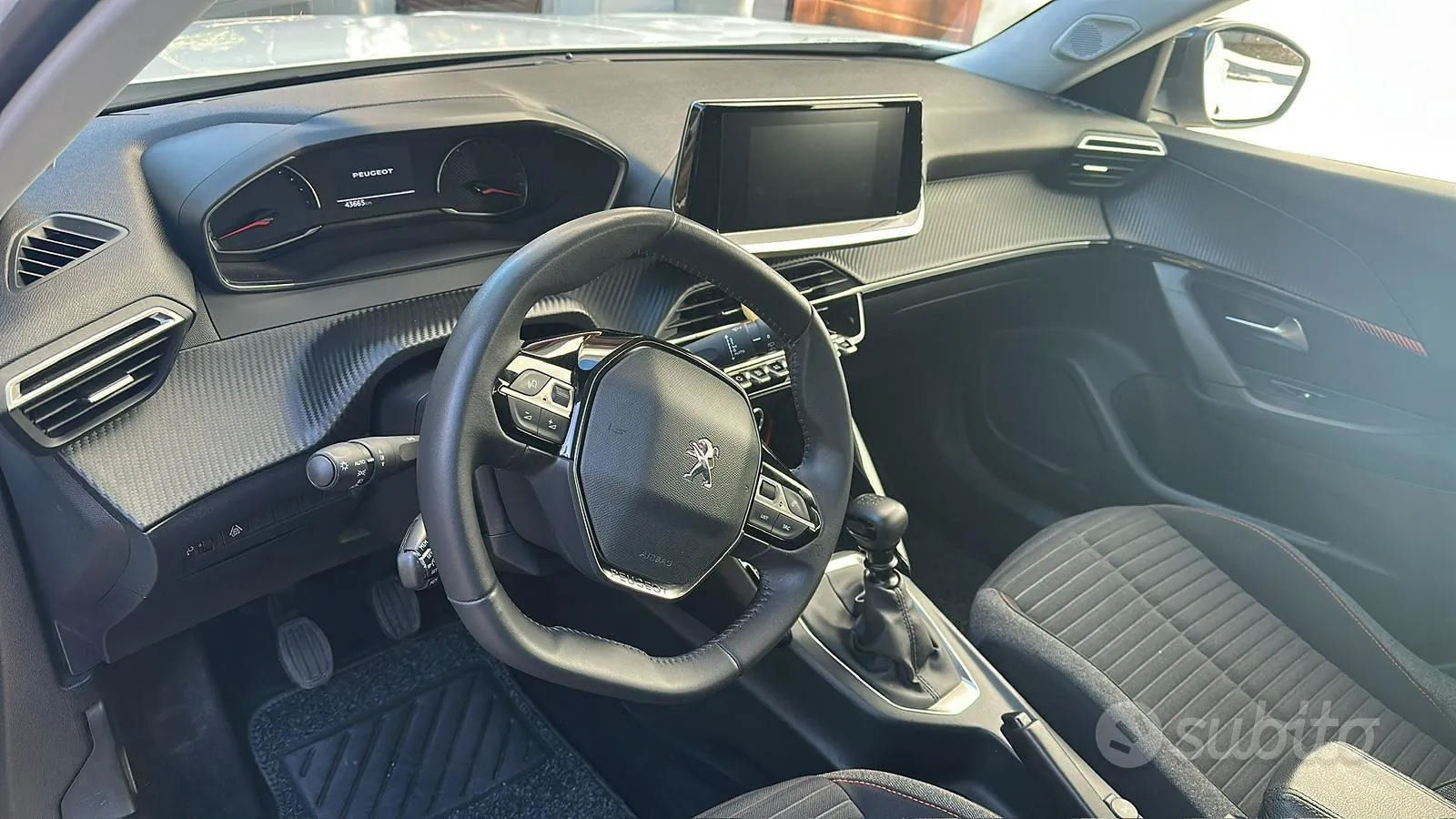 Peugeot 2008 2022 photo 5