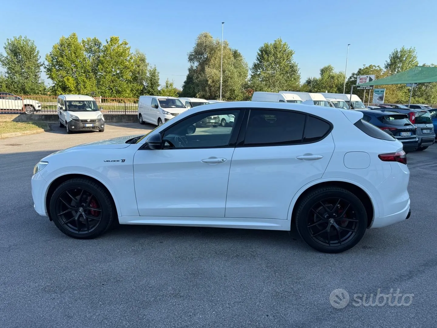 Alfa Romeo Stelvio 2022 photo 2