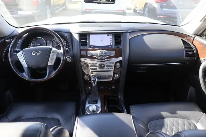 Infiniti Qx80 2019 photo 3