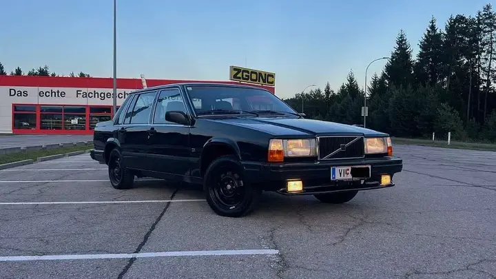 Volvo Serie 700 1987 photo 3
