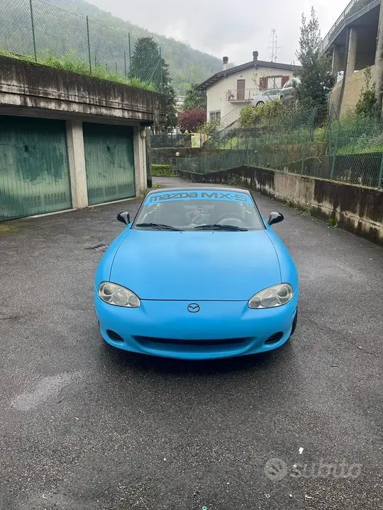 Mazda Mx-5 2006 photo 2