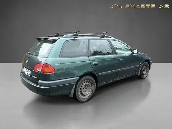 Toyota Avensis 1999 photo 4