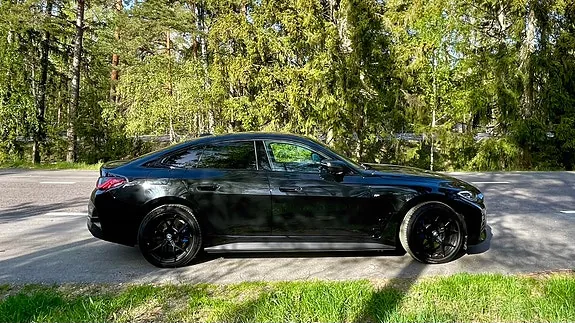 BMW I4 2024 photo 3
