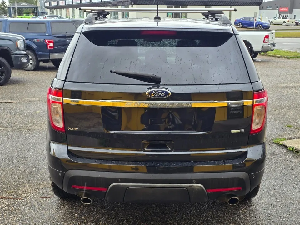 Ford Explorer 2014 photo 5
