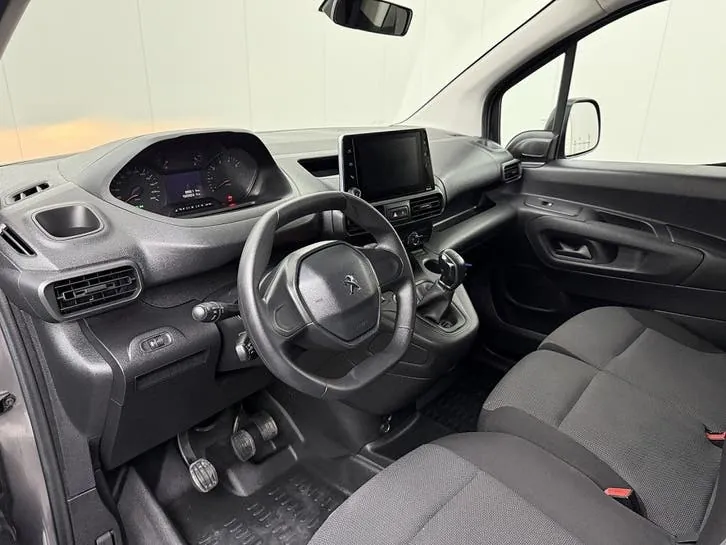 Peugeot Partner 2021 photo 3