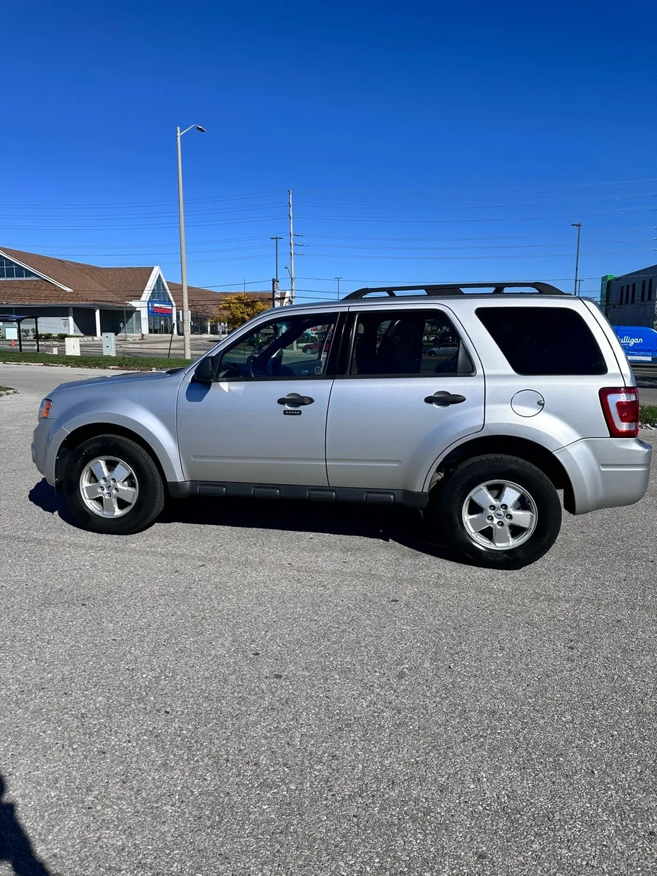 Ford Escape 2010 photo 4