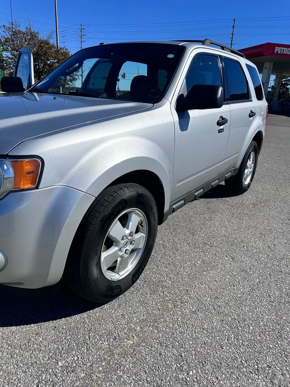 Ford Escape 2010 photo 2